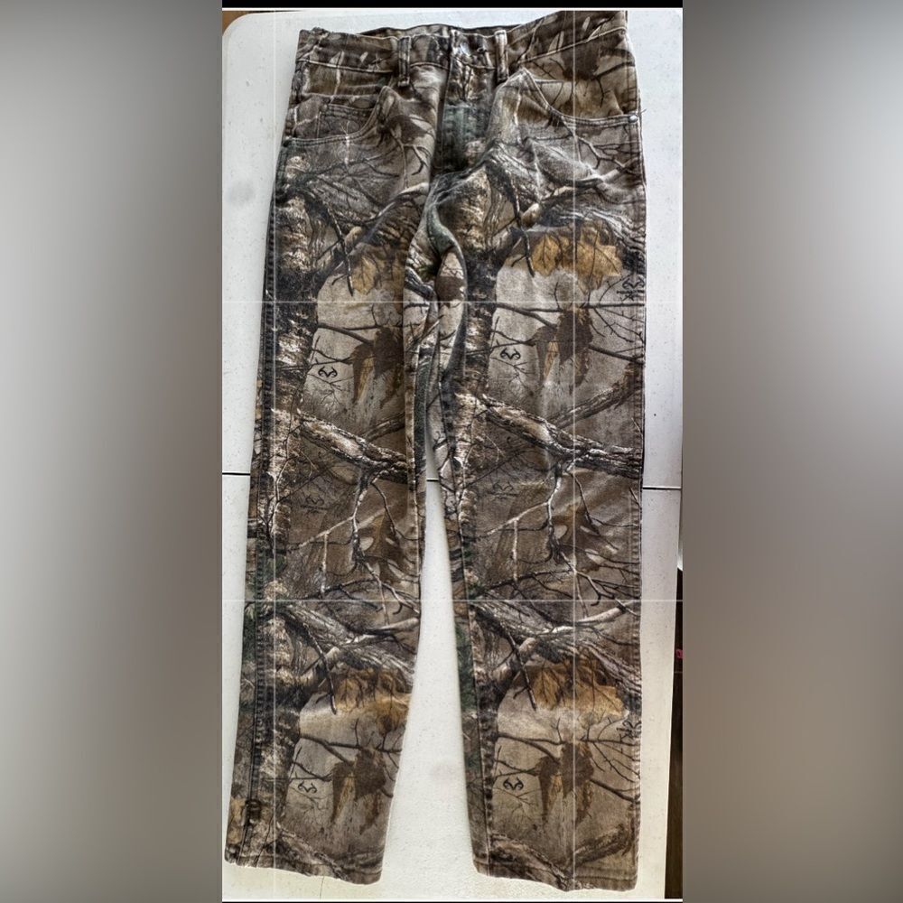 Wrangler Pro Gear RealTree Camouflage Hunting Denim Jeans  33 x 32 EUC NO WEAR